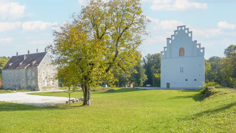 Kunst- und Kulturhaus Burg Obernberg - Außenansicht